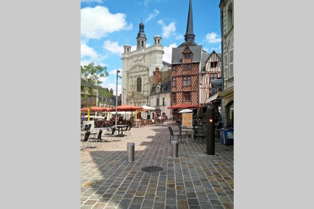 Appart Centre Ville Bords De Loire 索米尔 外观 照片